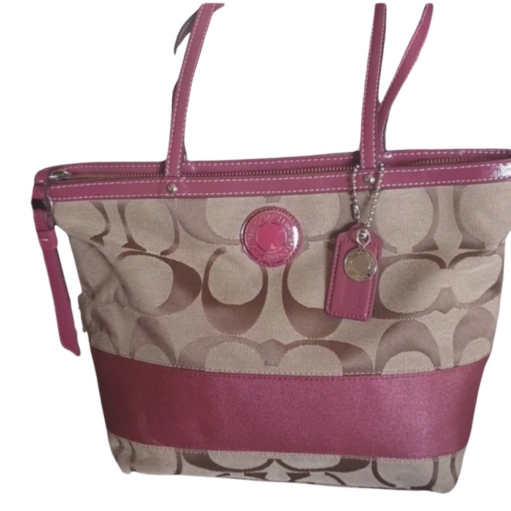 Coach Shoulder bag
